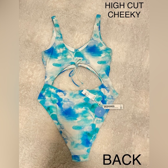 Cupshe tie die cutout one piece - Picture 2 of 2